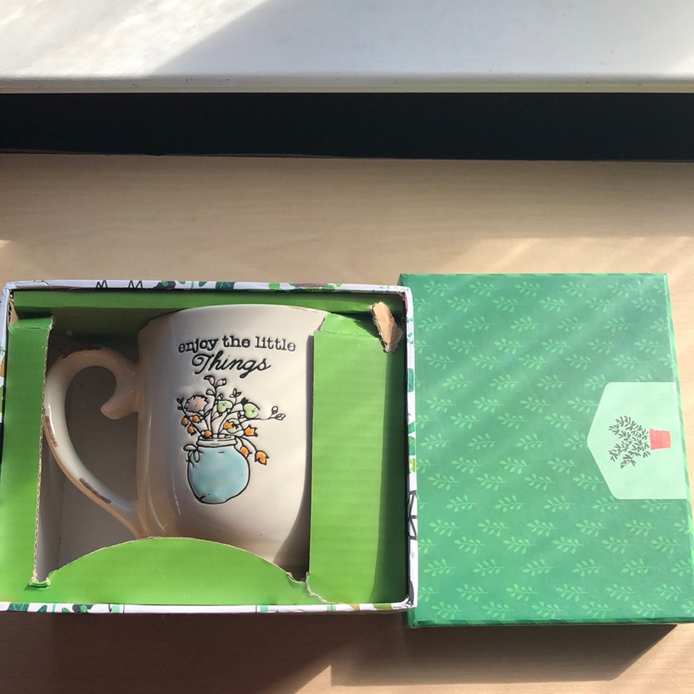 Pretty mug